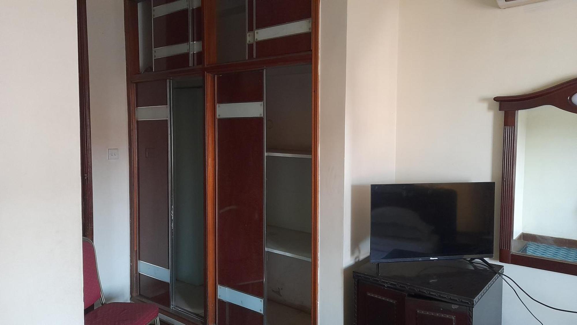 New Jbk Hotel Кампала Екстер'єр фото