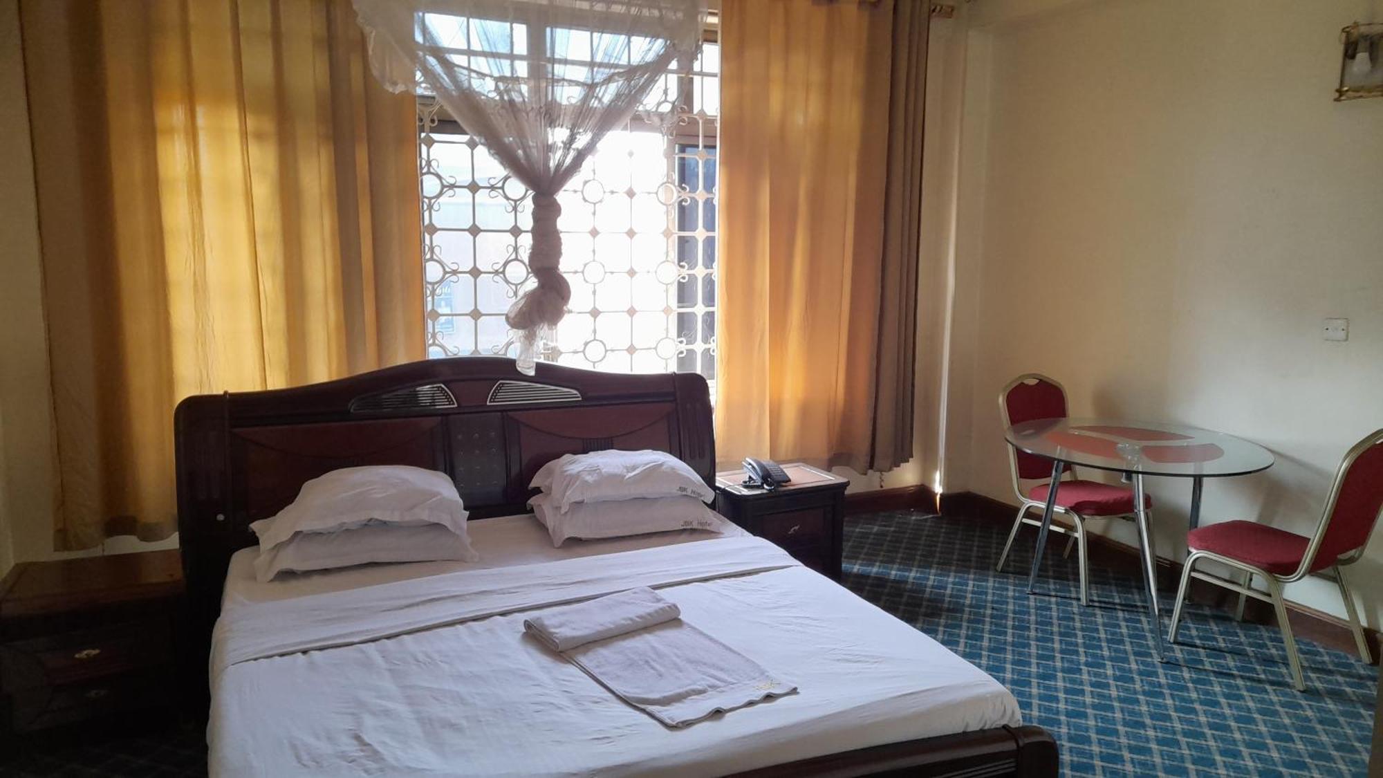 New Jbk Hotel Кампала Екстер'єр фото